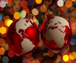 yapboz Noel topları Dünya Haritası ile dekore edilmiştir.